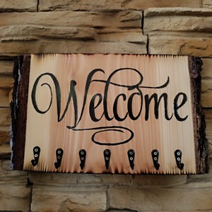 Breloc de perete din lemn cu inscripție Welcome -  - Artynos.ro
