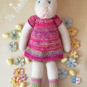 Iepuras tricotat, jucarie handmade, amigurumi, cadou Paste. - jucării și echipamente pentru copii - plușuri - iepure de pluș - Artynos.ro