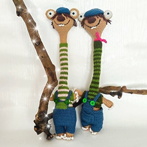 Funny Sidy Crochet Critter  Model de crosetat PDF in limba engleza si germana.  ESTE UN MODEL DIGITAL NU UN PRODUS FIZIC - Artynos.ro
