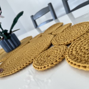Croșetat alergător de masă - casă & stil de viață - accesorii pentru decorat casa - decorațiuni de masă și decorațiuni pentru rafturi  - fețe de masă croșetate - Artynos.ro