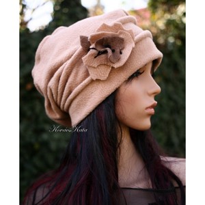 BIJOU - polar design barett sapka / bezs - îmbrăcăminte și modă - eșarfe, pălării, fularuri - căciulă - Artynos.ro