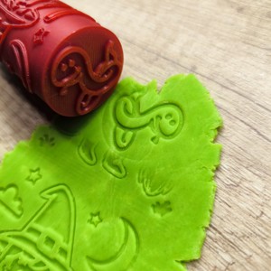 Cilindru de modelat cu motive de Halloween � pentru plastilină și prăjituri � imprimat 3D -  - Artynos.ro