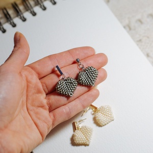 Cercei inimioara 3D - bijuterii - cercei - cercei din mărgele - Artynos.ro