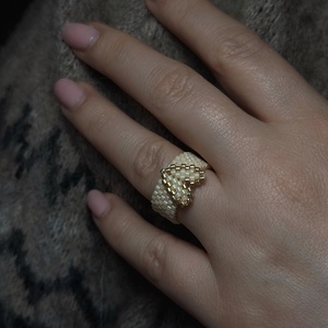 Set cercei si inel inimioara - bijuterii - cercei - cercei din mărgele - Artynos.ro