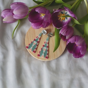 Cercei in culori pastelate - bijuterii - cercei - cercei din mărgele - Artynos.ro