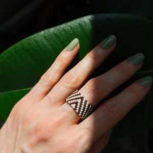 Inel din margele colorate - bijuterii - inele - inele cu pietre semiprețioase - Artynos.ro