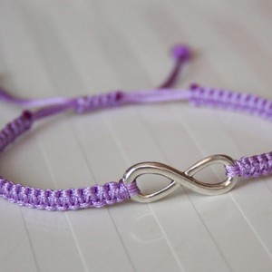 Brățară macramé împletită - Infinity violet -  - Artynos.ro
