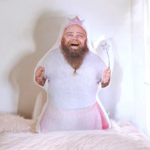 Pernă în formă de PillowFace - bazată pe propria mea fotografie -  - Artynos.ro