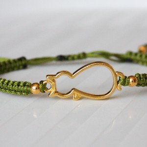 Brățară macramé împletită - Pisică verde măslinie -  - Artynos.ro