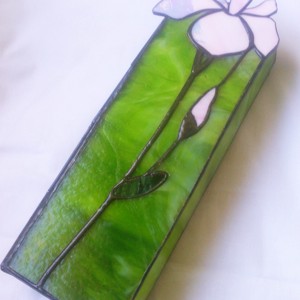 Iris alb, așa cum îți place ție. tiffany cutie de bijuterii din sticlă - bijuterii - suporturi și cutii de bijuterii - cutii de bijuterii - Artynos.ro