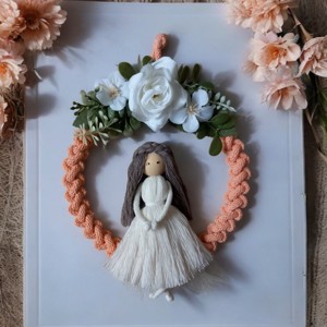 Decorațiune de perete pentru copii Macrame de primăvară - Decorațiune albă și piersică -  - Artynos.ro