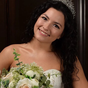 Tiara mireasa realizata integral din cristale - accesorii nuntă - ornamente de păr de nuntă - accesorii păr nuntă - Artynos.ro