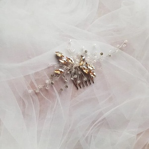 Pieptan mireasa cu cristale transparente si cristale aurii - accesorii nuntă - ornamente de păr de nuntă - accesorii păr nuntă - Artynos.ro