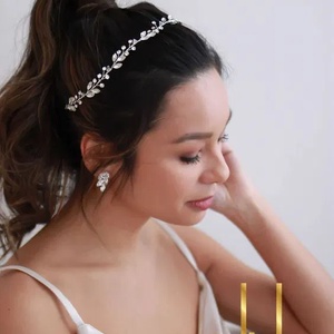 CRYSTAL - Coronita mireasa cu cristale - accesorii nuntă - ornamente de păr de nuntă - accesorii păr nuntă - Artynos.ro