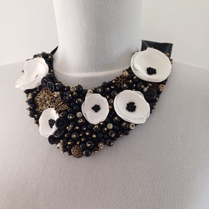 Colier floral statement Ivory Bohemian - bijuterii - coliere - coliere statement - Artynos.ro