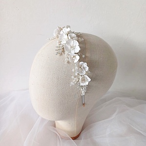 Diadema mireasa Fleur Amour - accesorii nuntă - ornamente de păr de nuntă - accesorii păr nuntă - Artynos.ro