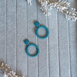 Cercei Teal Blue Hoops - bijuterii - cercei - cercei și ornamente pentru urechi - Artynos.ro