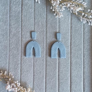 Cercei BluishGrey Arch - bijuterii - cercei - cercei agățați - Artynos.ro