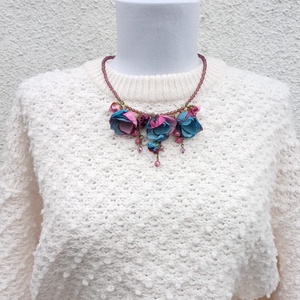 Colier floral Urban Petals - bijuterii - coliere - coliere cu multiple șiruri - Artynos.ro