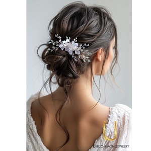 Wild Jasmine - pieptan floral - Artynos.ro