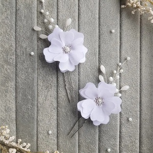 Pin floral pentru coc - accesorii nuntă - ornamente de păr de nuntă - accesorii păr nuntă - Artynos.ro