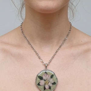 Colier floral - Artynos.ro