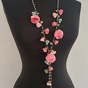 Colier floral lung Blossom - bijuterii - coliere - coliere cu multiple șiruri - Artynos.ro
