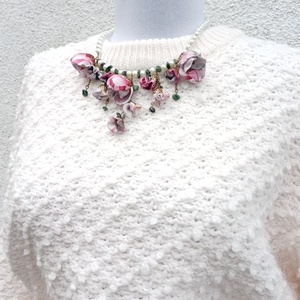 Colier floral cu Zoizit - Rapsodie in roz - bijuterii - coliere - coliere cu multiple șiruri - Artynos.ro