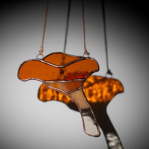 Ciuperca Pleurotus din sticla de vitraliu, Arte vizuale si accesorii , Alte arte, Arta de sticla, Prelucrarea metalelor, ARTYNOS
