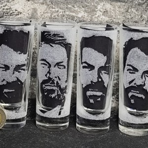 Bud Spencer 4/3 Pahar de sticlă gravat manual  -  - Artynos.ro