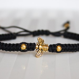 Bratara Macrame - Albina neagra, , , ARTYNOS