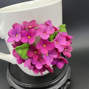 cana ceramica cu decor flori de liliac 3d din lut polimeric - Artynos.ro