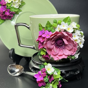 Set cafea/ceai cu farfurioara si lingurita Feminitate înfloritoare  Eleganță și rafinament într-o ceașcă - casă & stil de viață - accesorii pentru echipamente de bucătărie - accesorii de servire - cești cafea, set ceai - Artynos.ro