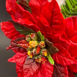 Cana ceramica cu poinsettia din lut polimeric - accesorii de crăciun - decorațiuni de crăciun de casă - aranjarea mesei festive - Artynos.ro