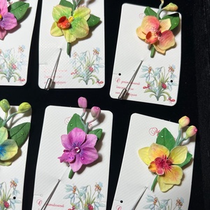 Mărțișor broșă � Orhidee în miniatură - bijuterii - mărțișor - Artynos.ro