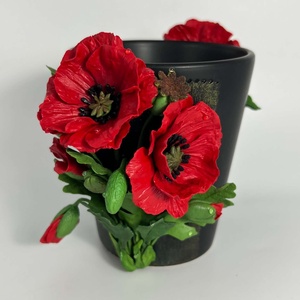 Cana ceramica neagra cu maci din lut polimeric - Artynos.ro