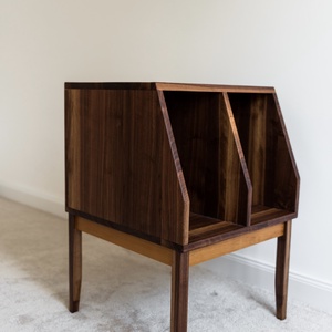 Pick-up stand - casă & stil de viață - mobilier artizanal - alt mobilier - Artynos.ro