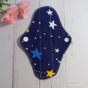 Absorbant intim lavabil din bumbac, zilnic, panty, noapte cu stele, 14 cm, 1 buc - baie și frumusețe - accesorii de igienă intimă - absorbant igienic - Artynos.ro