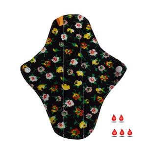 Absorbant intim lavabil din bumbac, regular, floricele pe negru, 23 cm -1 buc, Baie și Frumusețe, Accesorii de igienă intimă, Absorbant igienic, Cusătură, ARTYNOS