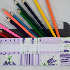 Suport pentru tacamuri, periute de dinti, penar, portfard reutilizabil din textil, lavanda - genți și portofele - recipient de prânz - suport pentru tacâmuri - Artynos.ro Suport pentru tacamuri, periute de dinti, penar, portfard reutilizabil din textil, lavanda - genți și portofele - recipient de prânz - suport pentru tacâmuri - Artynos.ro