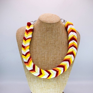 Colier boho din bumbac reciclat, zero waste, impletit, rosu-galben - bijuterii - coliere - coliere cu multiple șiruri - Artynos.ro