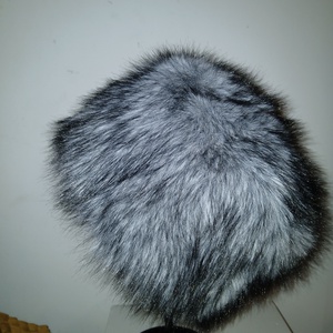 Pălărie damă gri - îmbrăcăminte și modă - eșarfe, pălării, fularuri - pălărie - Artynos.ro