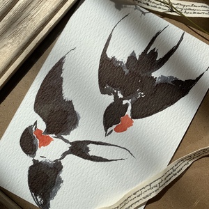Carte poștală originală ilustrată cu rândunele - handmade păsări ilustrate în acuarelă - casă & stil de viață - produse de papetărie - cărți poștale - Artynos.ro