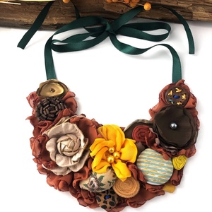 Colier - Autumn vibes, Bijuterii, Coliere, Chockere, , Acest colier este o poveste ce prinde viata la baza gatului, un simbol al elegantei feminine si al ..., ARTYNOS