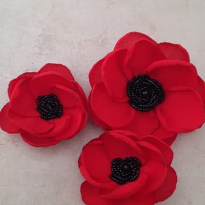 Set Accesorii - broșă/agrafă și clipsuri de pantofi Maci Rosii - bijuterii - broșe - Artynos.ro