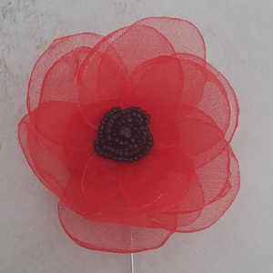 Brosa Floare Handmade din Organza Rosie cu Cristale Negre � Accesoriu Elegant Stil Mac, Bijuterii, Brose, Aranjament de flori, Broderie, ARTYNOS