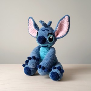 Crosetat Stitch in fire chenille - Artynos.ro