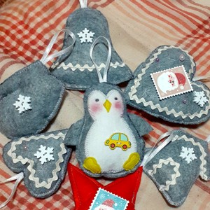 Pachet de ornamente pentru pomul de Crăciun gri argintiu -  - Artynos.ro