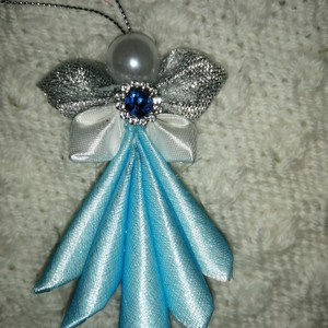 Inger in albastru - Artynos.ro