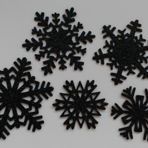 Fulgi de zapada decorativi stralucitori - 25 buc / pachet - negru - Artynos.ro